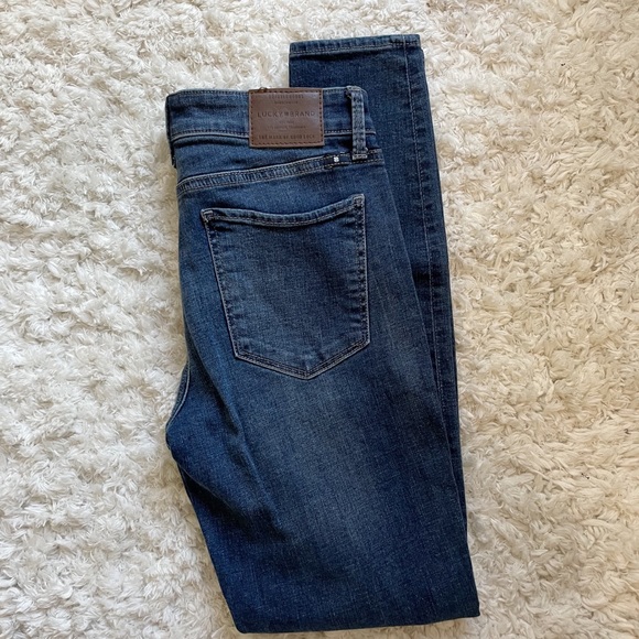 LAST CHANCE- BRAND NEW! Lucky Brand Jeans - Picture 2 of 14